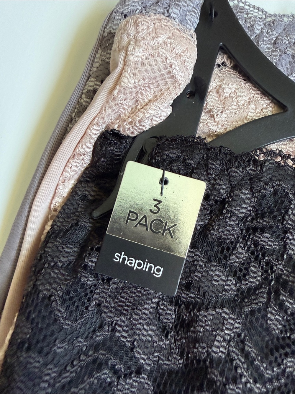 Marilyn Monroe Lace Shaping Briefs SZ L NEW! - Picture 3 of 5